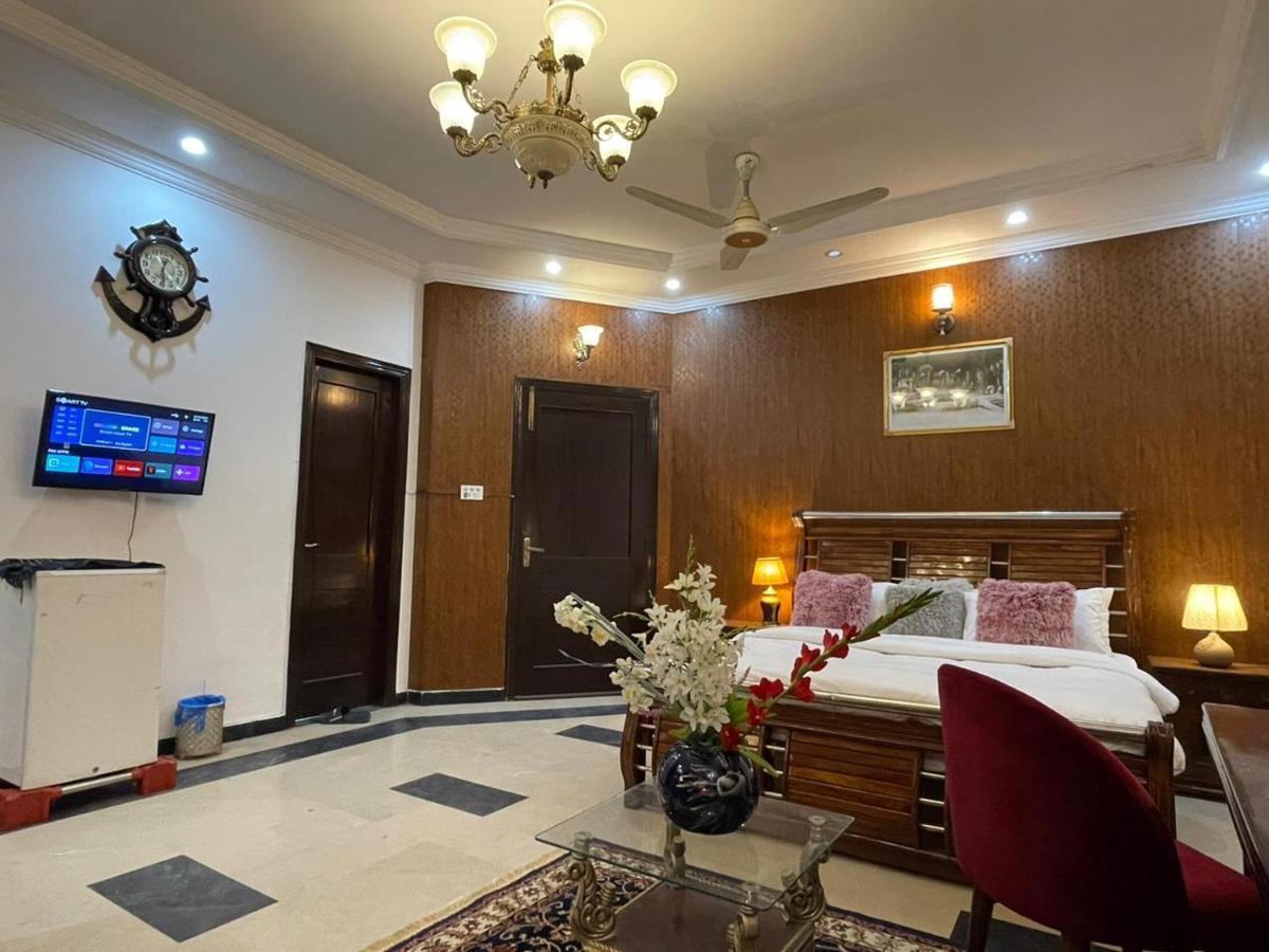 Shelton Mellton Lodges Rawalpindi Exterior foto